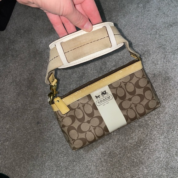 Coach Heritage Stripe Demi Small Handbag Brown & White Y2K Horse & Carriage Logo - Picture 3 of 7